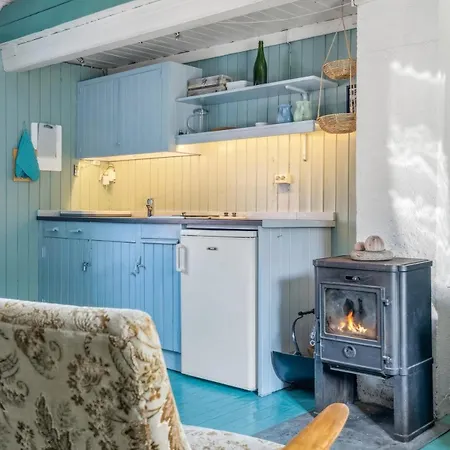 Fisherman's Cabin, Lofoten - Brattelibua Ballstad