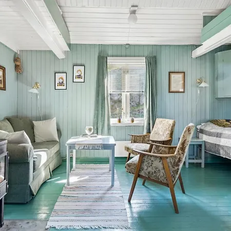 Fisherman's Cabin, Lofoten - Brattelibua Holiday home