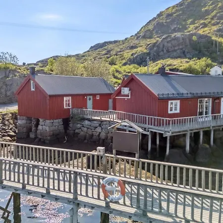 Fisherman's Cabin, Lofoten - Brattelibua *