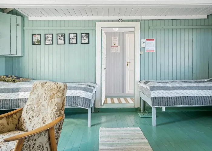 Fisherman's Cabin, Lofoten - Brattelibua *